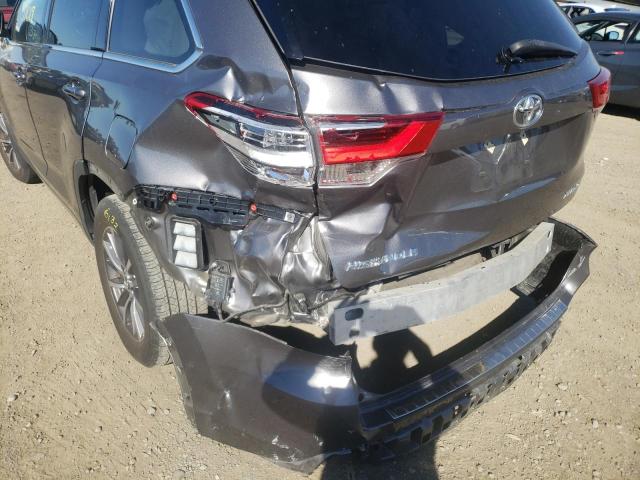 Photo 9 from auction – 2018 TOYOTA HIGHLANDER with VIN 5TDJZRFH0JS907700