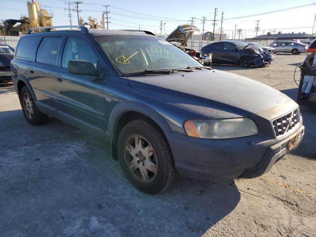 VOLVO XC70 2005 with VIN YV1SZ592451201525 - Photo from auction
