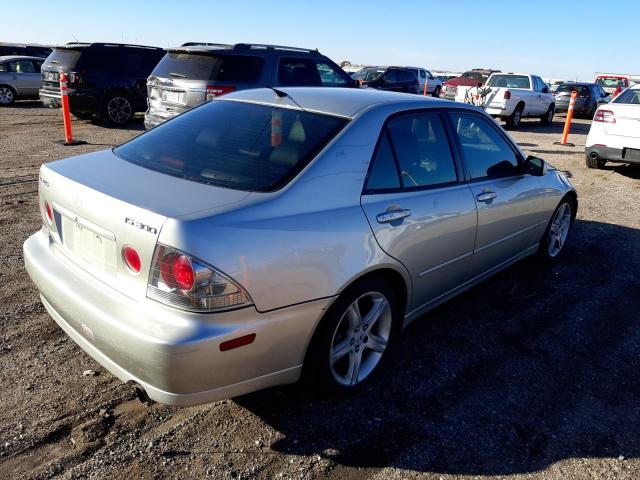 Photo 4 from auction – 2001 LEXUS IS 300 with VIN JTHBD182410016727