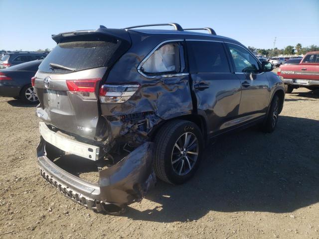 Photo 4 from auction – 2018 TOYOTA HIGHLANDER with VIN 5TDJZRFH0JS907700