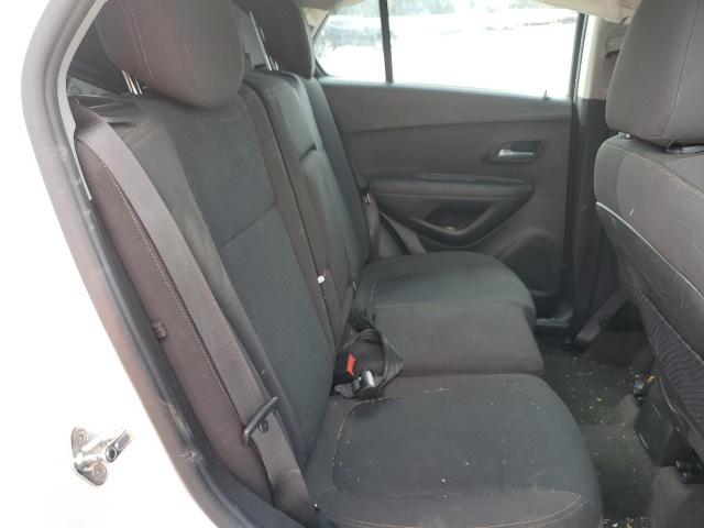 Photo 6 from auction – 2017 CHEVROLET TRAX LS with VIN KL7CJKSB6HB105465