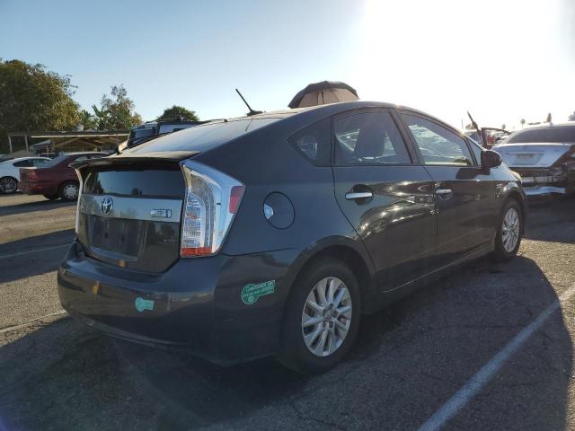 Photo 4 from auction – 2014 TOYOTA PRIUS PLUG with VIN JTDKN3DP0E3051782