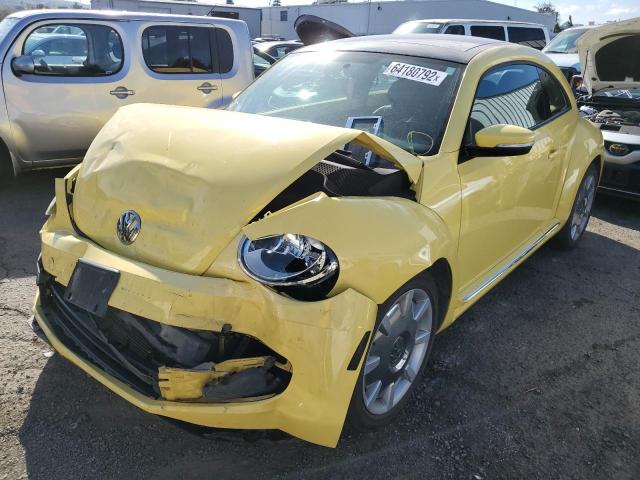 Photo 2 from auction – 2012 VOLKSWAGEN BEETLE with VIN 3VWJP7AT7CM631778