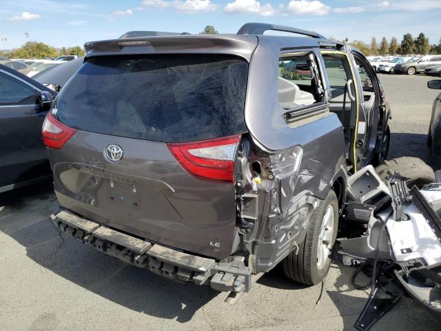 Photo 4 from auction – 2017 TOYOTA SIENNA LE with VIN 5TDKZ3DC5HS775326