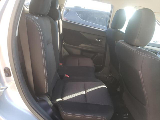 Photo 6 from auction – 2017 MITSUBISHI OUTLANDER with VIN JA4AD3A39HZ043658