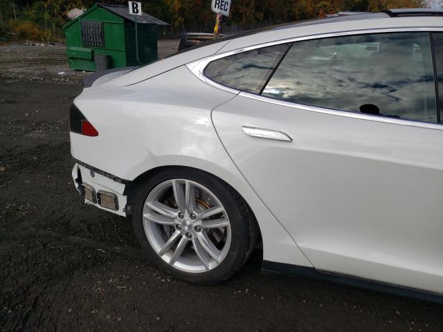 Photo 9 from auction – 2014 TESLA MODEL S with VIN 5YJSA1H16EFP37978