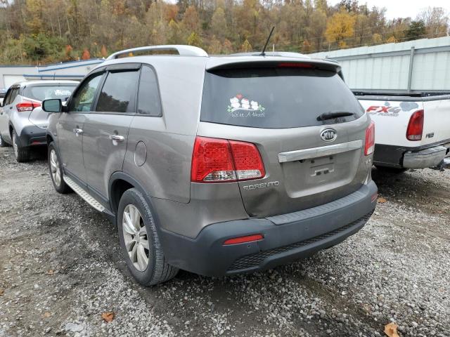 Photo 3 from auction – 2011 KIA SORENTO EX with VIN 5XYKUDA25BG182277