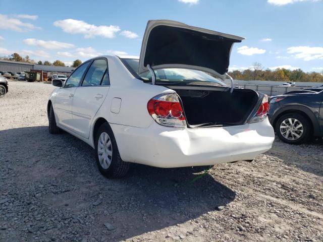 Photo 3 from auction – 2005 TOYOTA CAMRY LE with VIN 4T1BE32K35U598817