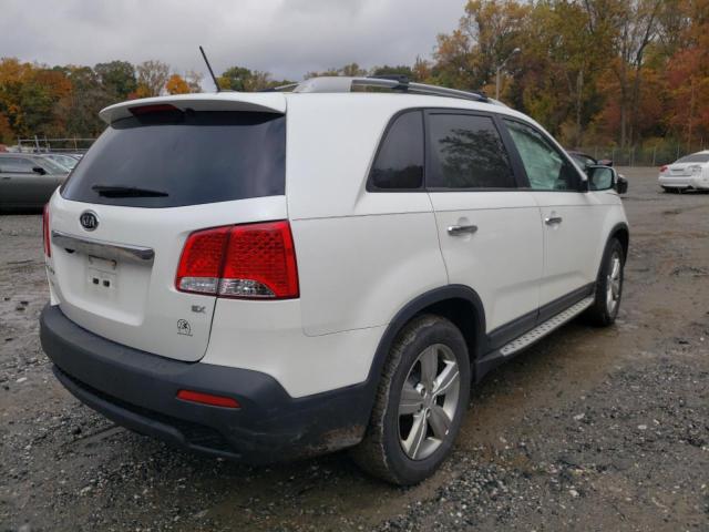 Photo 4 from auction – 2012 KIA SORENTO EX with VIN 5XYKU4A64CG269401