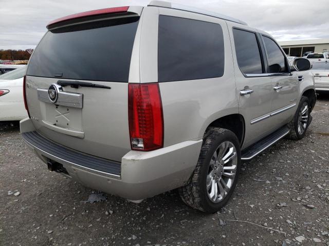 Photo 4 from auction – 2007 CADILLAC ESCALADE L with VIN 1GYFK63897R216972