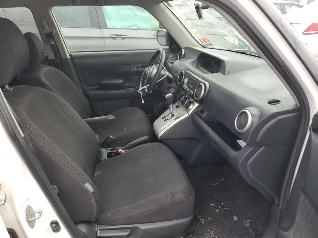 Photo 5 from auction – 2010 TOYOTA SCION XB with VIN JTLZE4FE2A1103617