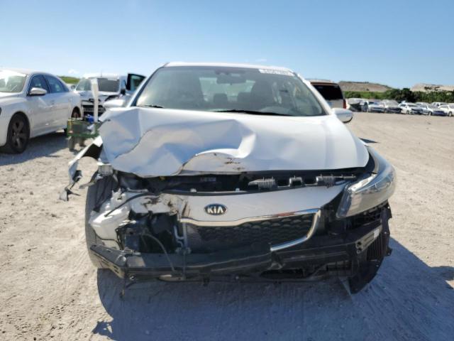 Photo 9 from auction – 2018 KIA FORTE LX with VIN 3KPFL4A73JE240821