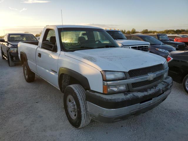 CHEVROLET SILVERADO 2003 with VIN 1GCHC24U83E362961 - Photo from auction