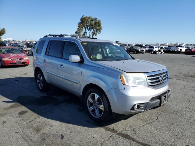 HONDA PILOT SE 2015 with VIN 5FNYF3H32FB026952 - Photo from auction