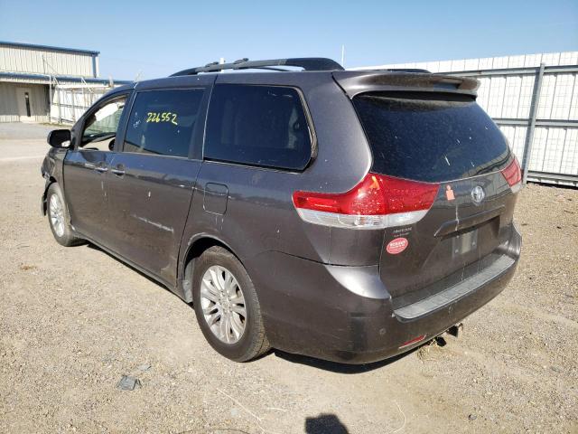Photo 3 from auction – 2011 TOYOTA SIENNA XLE with VIN 5TDYK3DC0BS003774