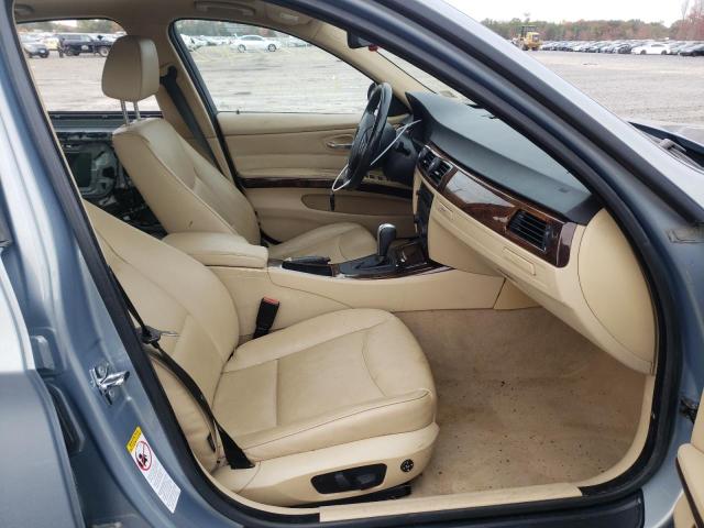 Photo 5 from auction – 2006 BMW 325I with VIN WBAVB13556KX42028