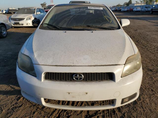 Photo 5 from auction – 2005 TOYOTA SCION TC with VIN JTKDE177950039262