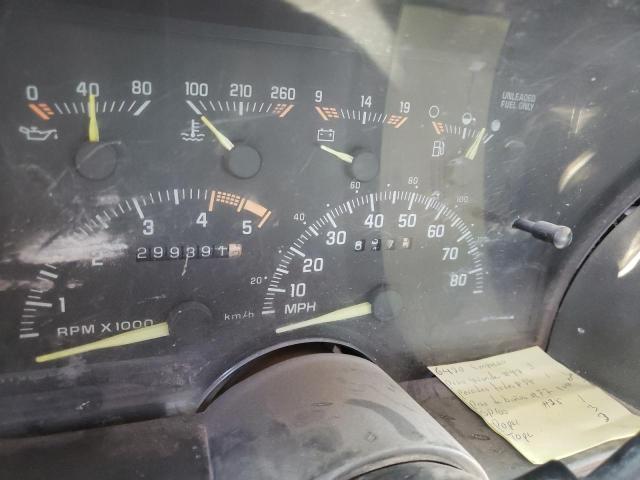 Photo 8 from auction – 1994 CHEVROLET GMT-400 C1 with VIN 1GCEC19K2RE128201