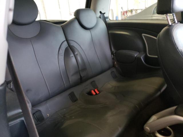 Photo 6 from auction – 2006 MINI COOPER S with VIN WMWRE33556TL20047