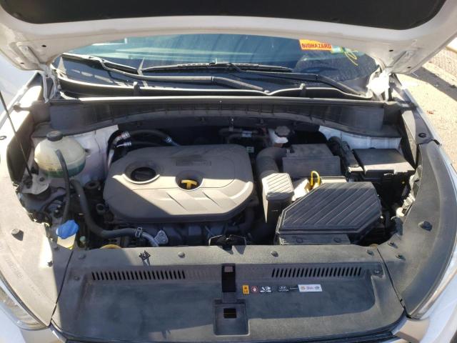 Photo 7 from auction – 2017 HYUNDAI TUCSON SE with VIN KM8J23A49HU260267