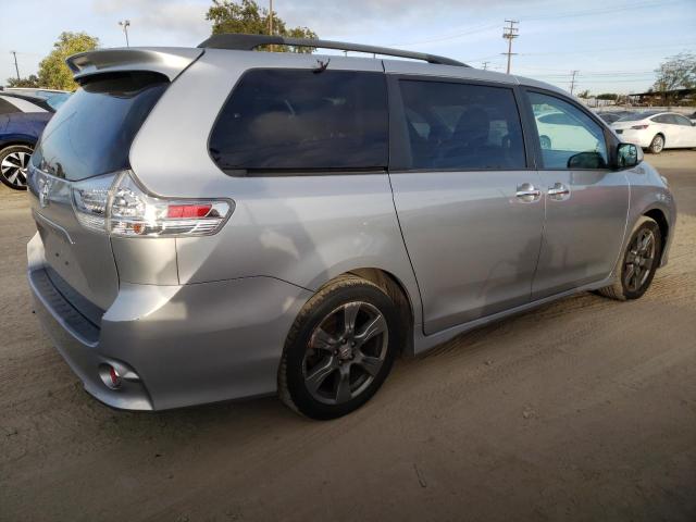 Photo 4 from auction – 2017 TOYOTA SIENNA SE with VIN 5TDXZ3DC5HS899201