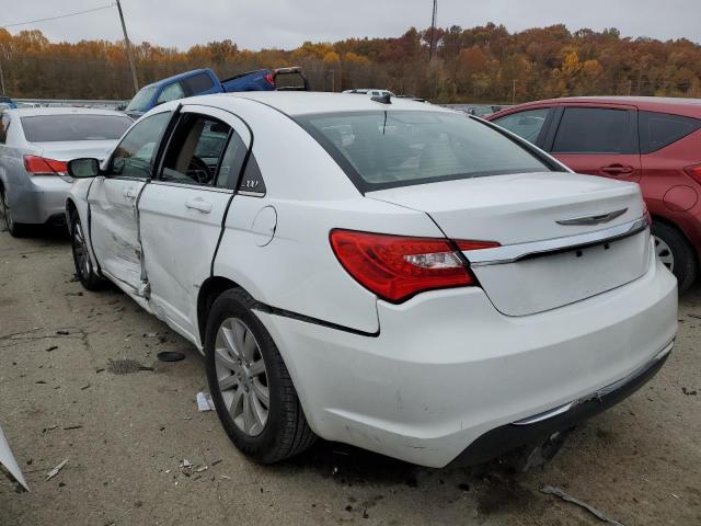 Photo 3 from auction – 2013 CHRYSLER 200 TOURIN with VIN 1C3CCBBB1DN765682