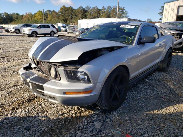 Photo 2 from auction – 2005 FORD MUSTANG with VIN 1ZVHT80N055205040