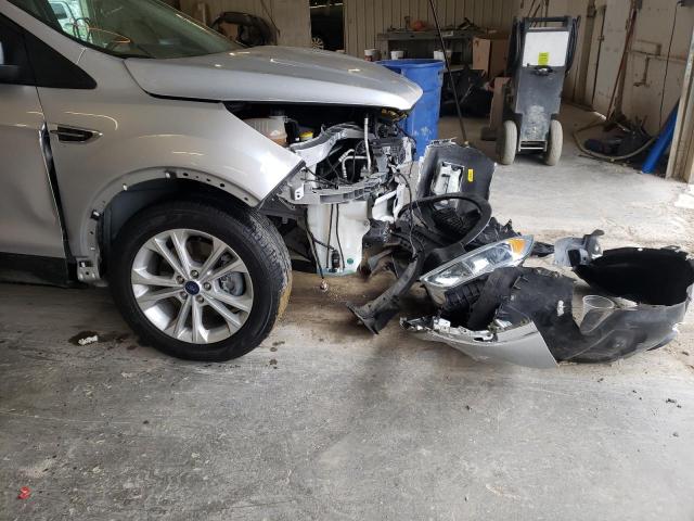 Photo 9 from auction – 2018 FORD ESCAPE SE with VIN 1FMCU9G9XJUC41404