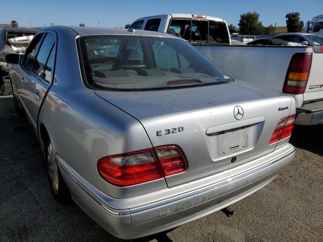 Photo 9 from auction – 2000 MERCEDES-BENZ E-CLASS with VIN WDBJF82JXYX037176