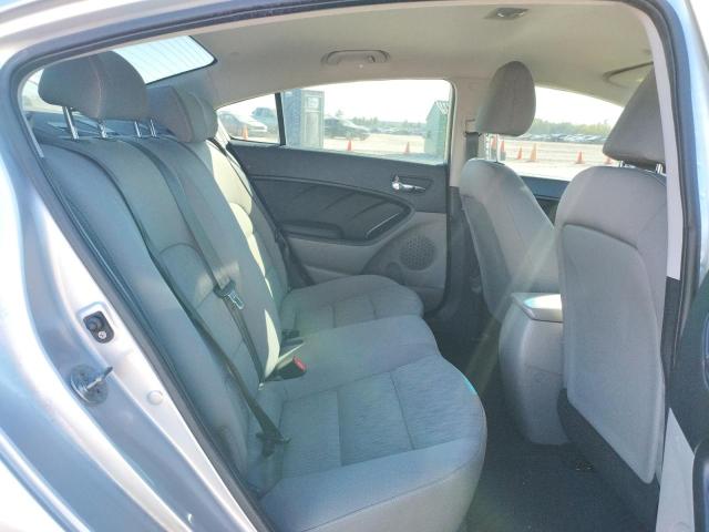 Photo 6 from auction – 2015 KIA FORTE LX with VIN KNAFK4A68F5293167