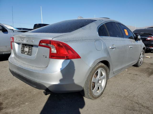 Photo 4 from auction – 2012 VOLVO S60 T5 with VIN YV1622FSXC2048309