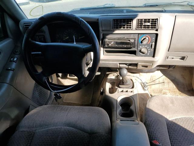 Photo 9 from auction – 1997 GMC SONOMA with VIN 1GTCS19W5V8526699