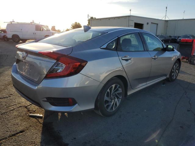 Photo 4 from auction – 2017 HONDA CIVIC EX with VIN 19XFC2F71HE218484