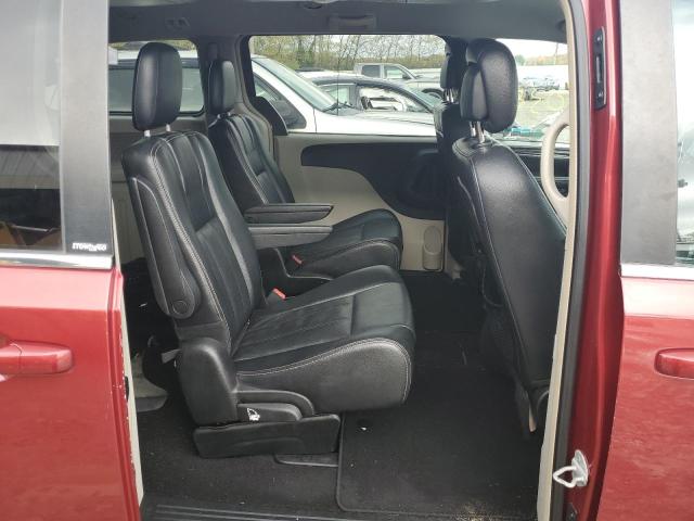 Photo 6 from auction – 2013 CHRYSLER TOWN & COU with VIN 2C4RC1BG5DR705905