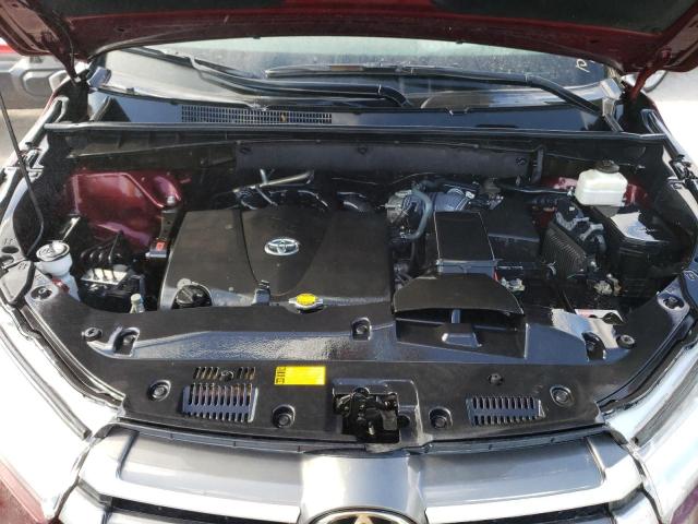 Photo 7 from auction – 2017 TOYOTA HIGHLANDER with VIN 5TDJZRFH9HS389726