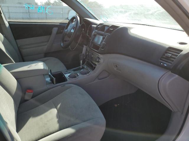 Photo 5 from auction – 2013 TOYOTA HIGHLANDER with VIN 5TDBK3EH7DS268033