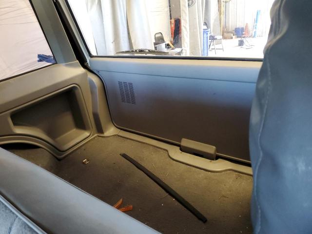 Photo 9 from auction – 1993 JEEP CHEROKEE S with VIN 1J4FT68S9PL556062