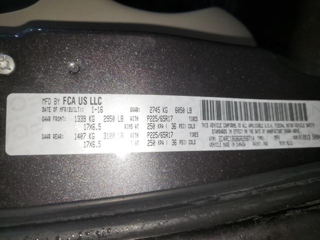 Photo 10 from auction – 2016 CHRYSLER TOWN & COU with VIN 2C4RC1BG8GR268714
