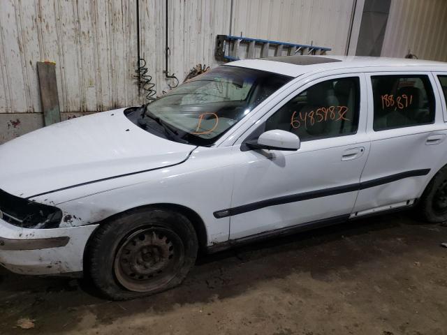 Photo 9 from auction – 2004 VOLVO V70 with VIN YV1SW61T742417025