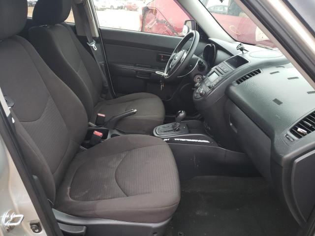 Photo 5 from auction – 2013 KIA SOUL with VIN KNDJT2A57D7500591