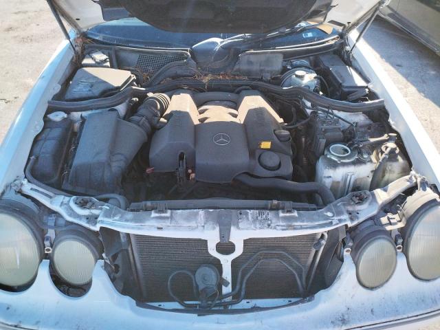 Photo 7 from auction – 2002 MERCEDES-BENZ E 320 with VIN WDBJH65J62B407229