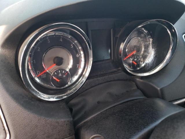 Photo 8 from auction – 2015 CHRYSLER TOWN & COU with VIN 2C4RC1GG0FR697353