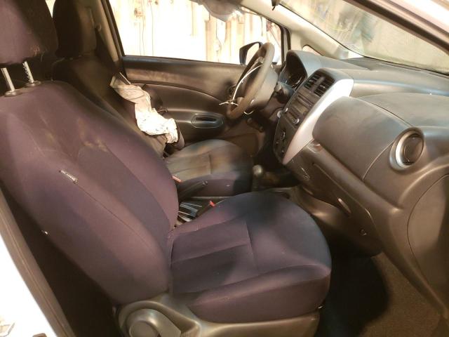 Photo 5 from auction – 2015 NISSAN VERSA NOTE with VIN 3N1CE2CP5FL364710