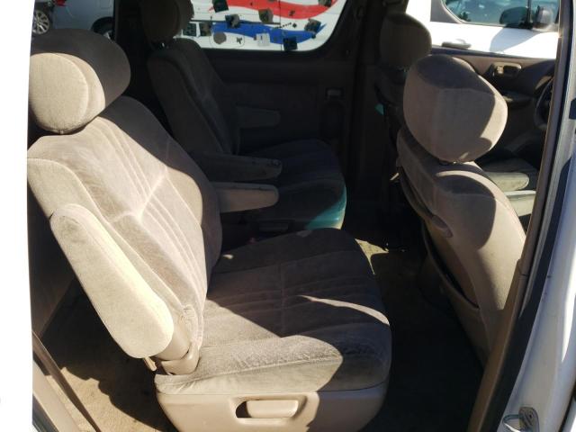 Photo 6 from auction – 2000 TOYOTA SIENNA LE with VIN 4T3ZF13C9YU285211