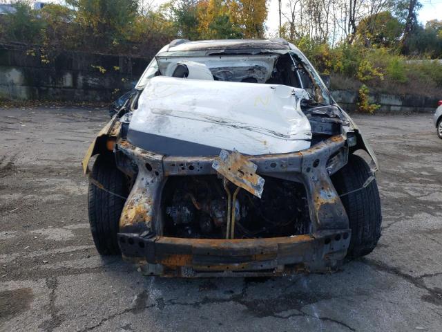 Photo 9 from auction – 2010 CHEVROLET TRAVERSE L with VIN 1GNLVFED8AJ242115
