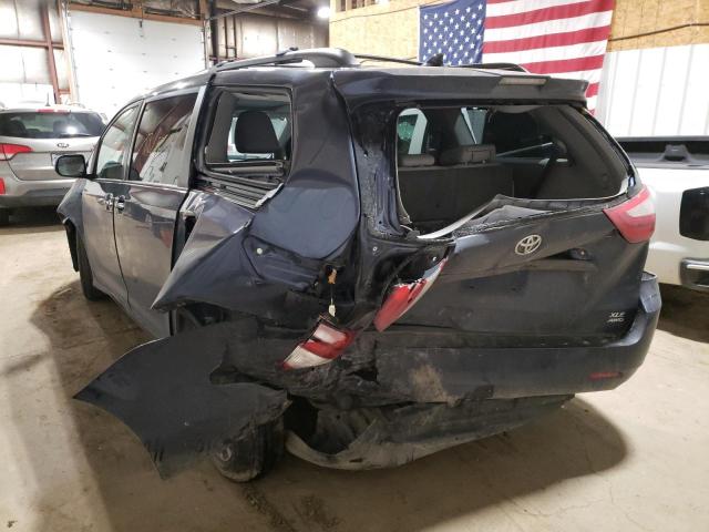 Photo 3 from auction – 2018 TOYOTA SIENNA XLE with VIN 5TDDZ3DC4JS201606