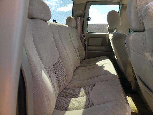 Photo 6 from auction – 2004 CHEVROLET SILVERADO with VIN 2GCEK19T641157870