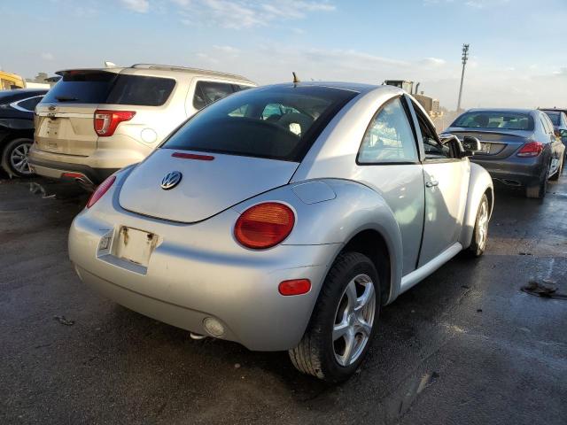 Photo 4 from auction – 2000 VOLKSWAGEN NEW BEETLE with VIN 3VWBA21C7YM430950