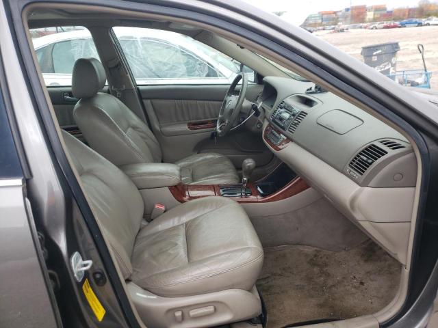 Photo 5 from auction – 2002 TOYOTA CAMRY LE with VIN 4T1BF30K52U509017