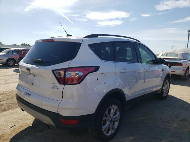 Photo 4 from auction – 2017 FORD ESCAPE SE with VIN 1FMCU0GD9HUC68250